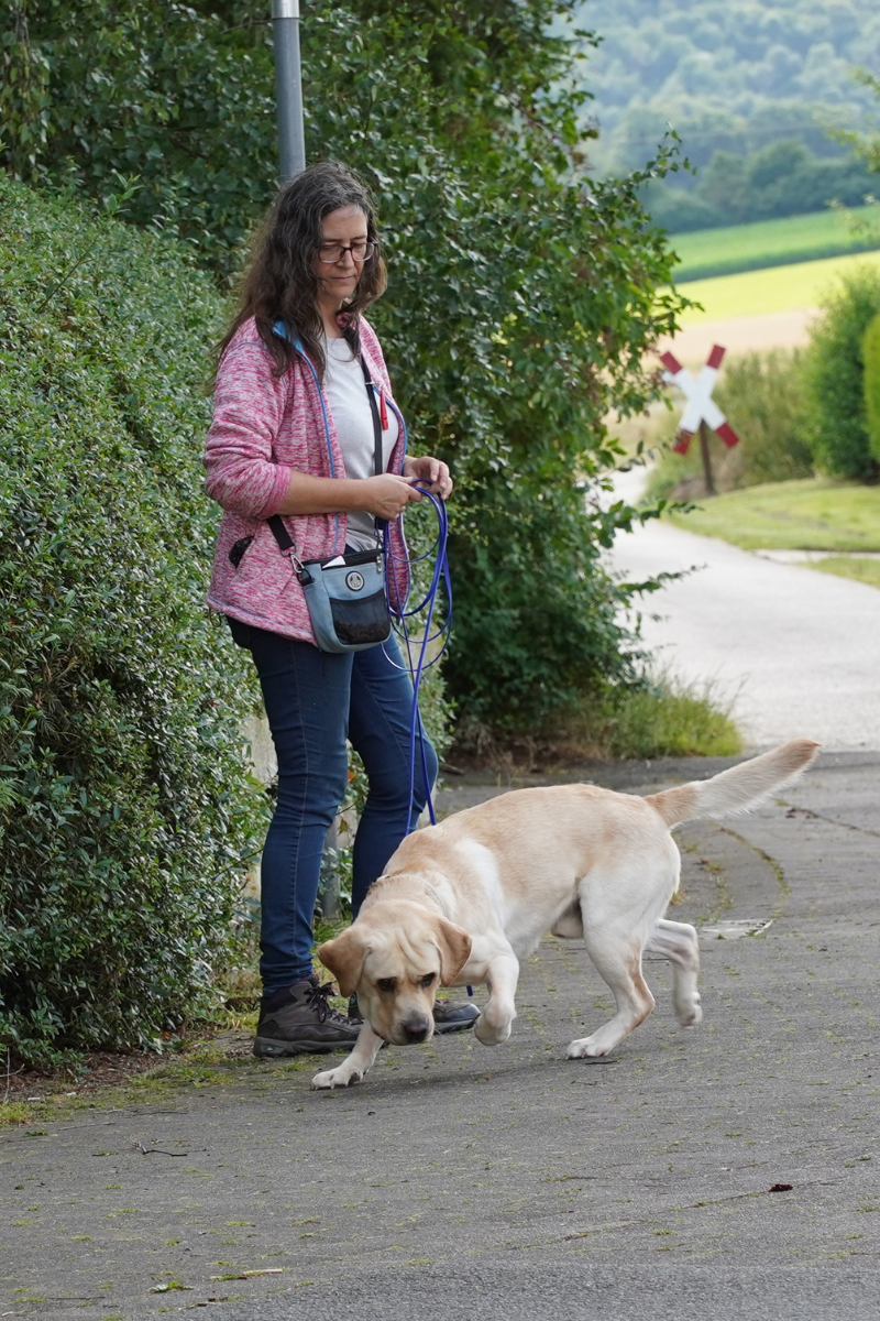 Alexandra Lange mit Hund